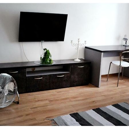 Color24 Apartament ستالوفا فولا المظهر الخارجي الصورة